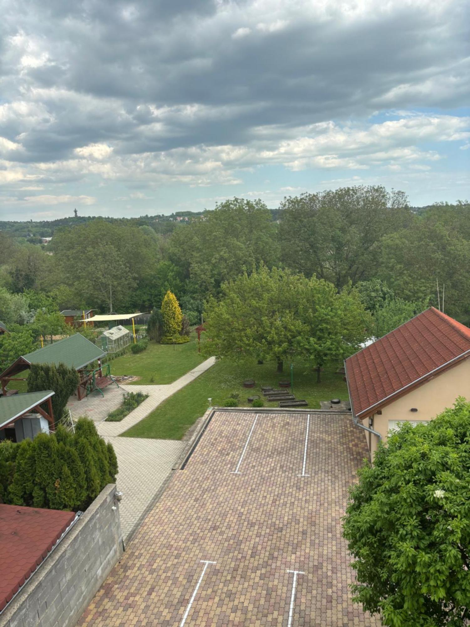 Afamado Apartman Fisli Hévíz Esterno foto