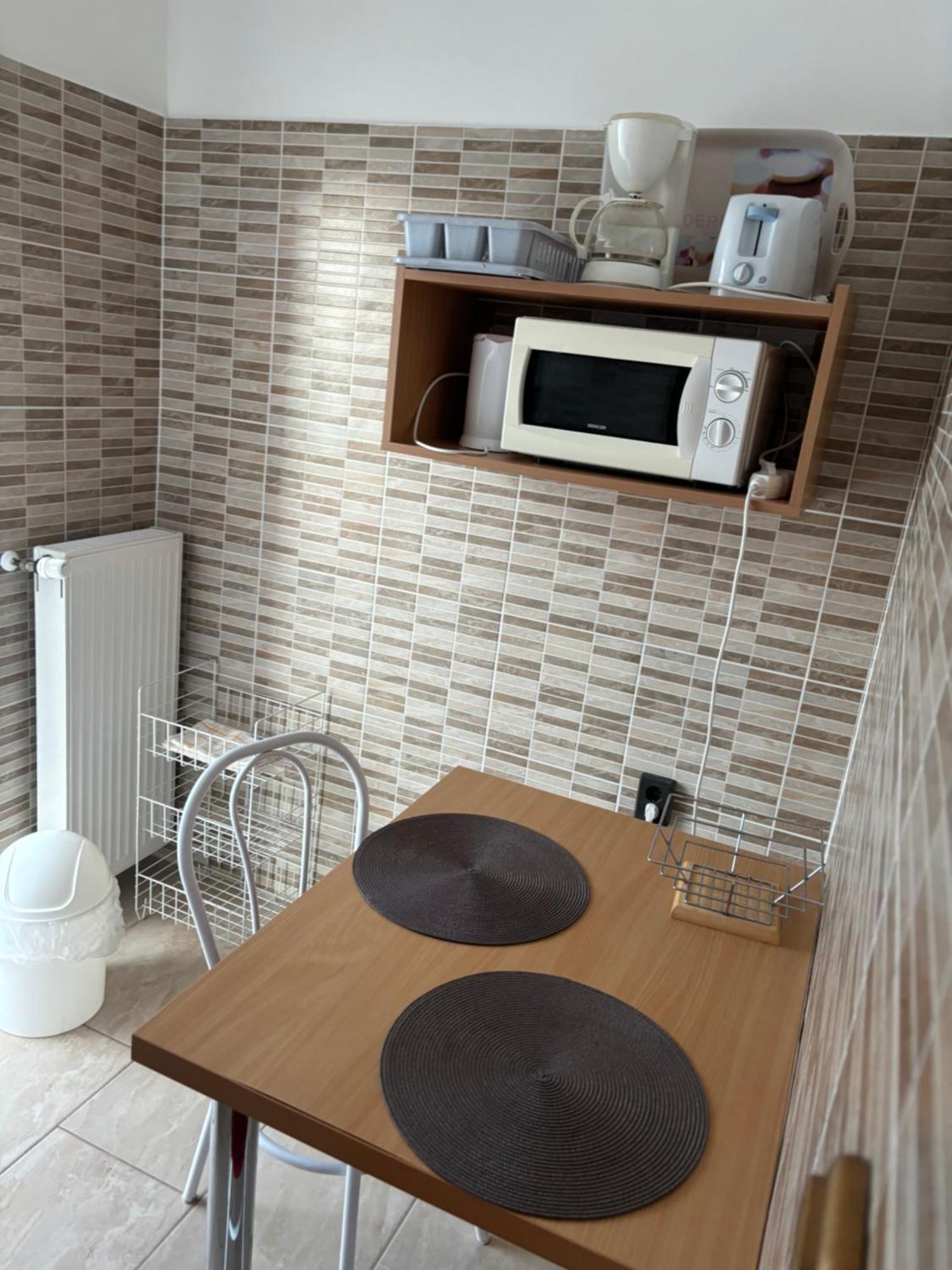Afamado Apartman Fisli Hévíz Esterno foto