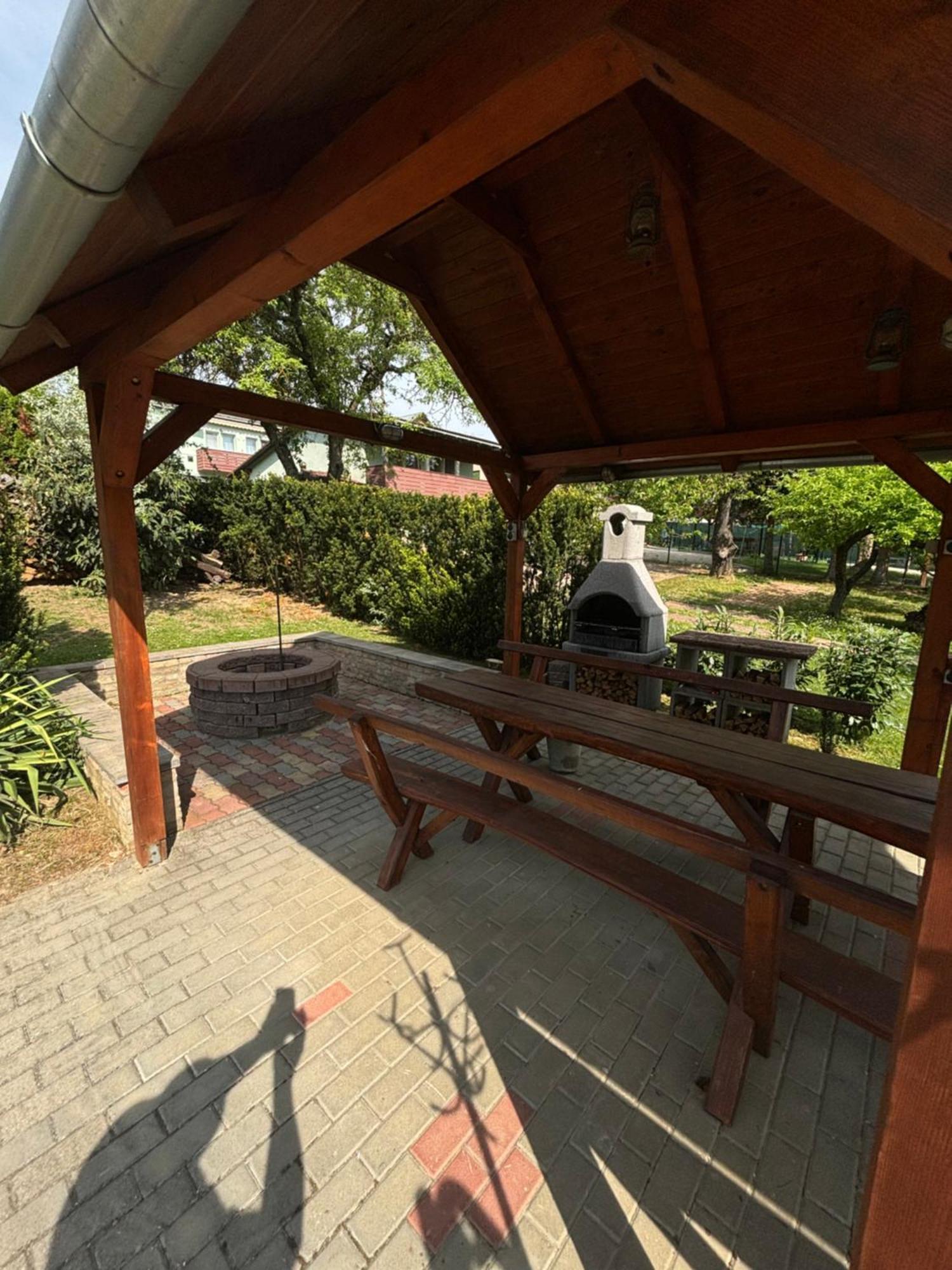 Afamado Apartman Fisli Hévíz Esterno foto